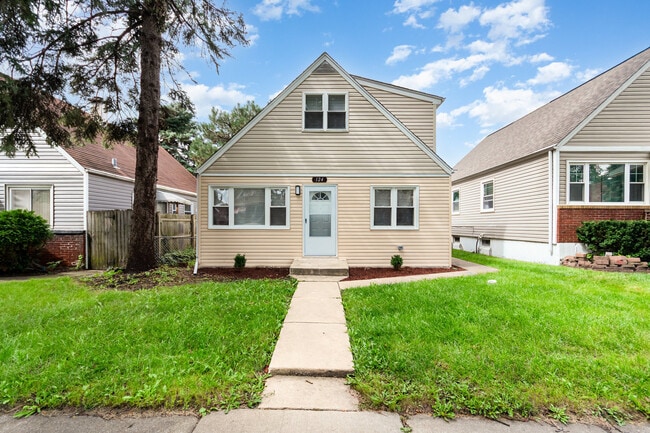 Building Photo - 124 46th Ave Rental