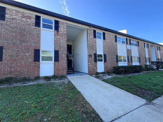 Photo - 5317 Curry Ford Rd Unit L104