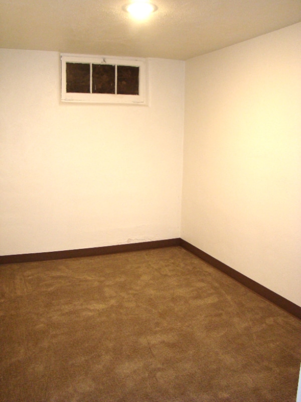 Photo - 645 S Whitcomb St