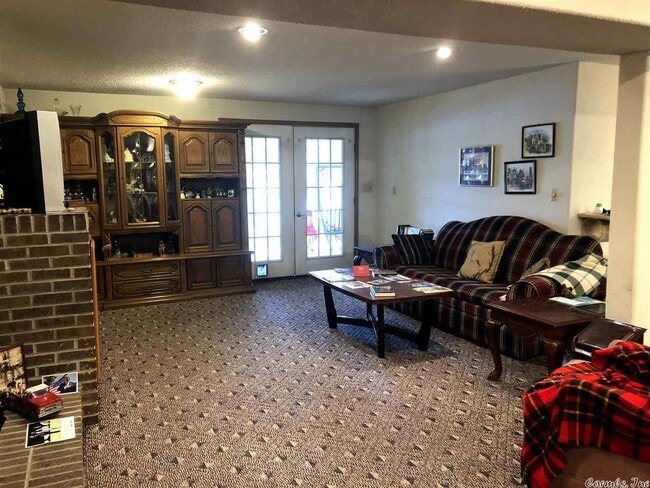 Photo - 21 Tishimingo Dr