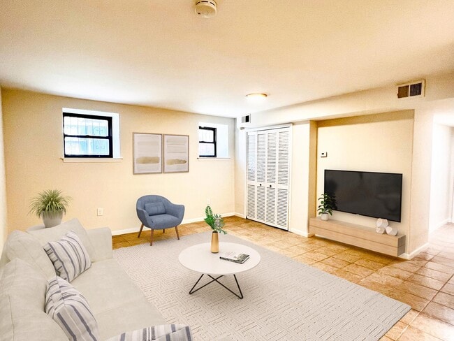 Building Photo - 200 Central Ave Unit A1 Rental