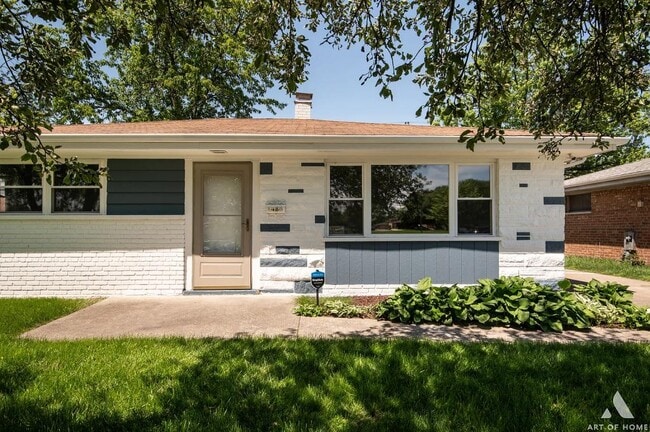 Photo - 1486 Burnham Ave