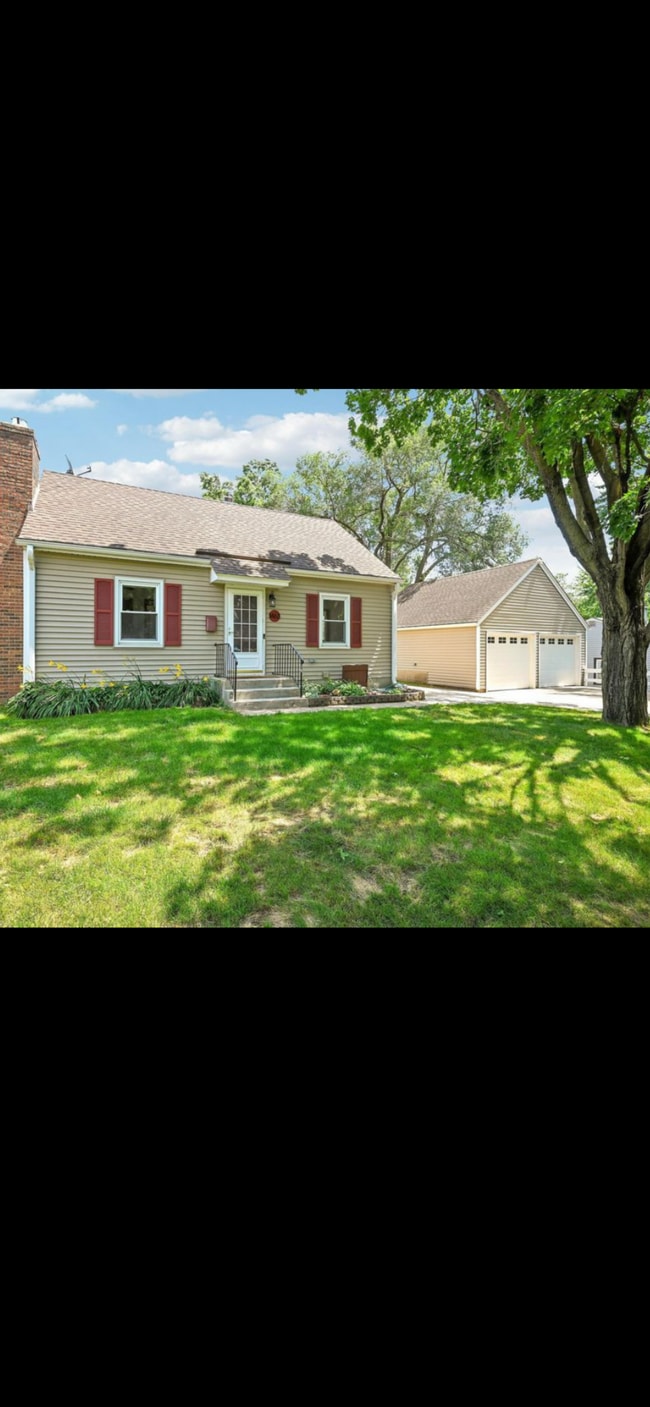 Building Photo - 1463 Kentucky Ave S Rental