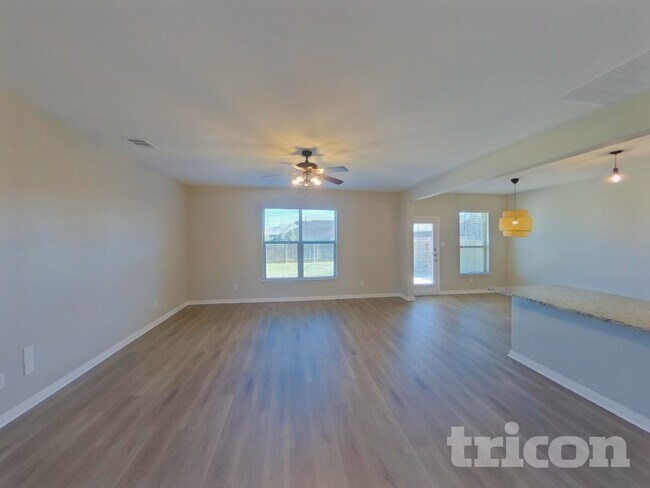 Photo - 13617 Lansman Dr