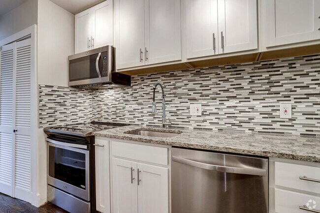 Building Photo - 82 Q St SW Rental