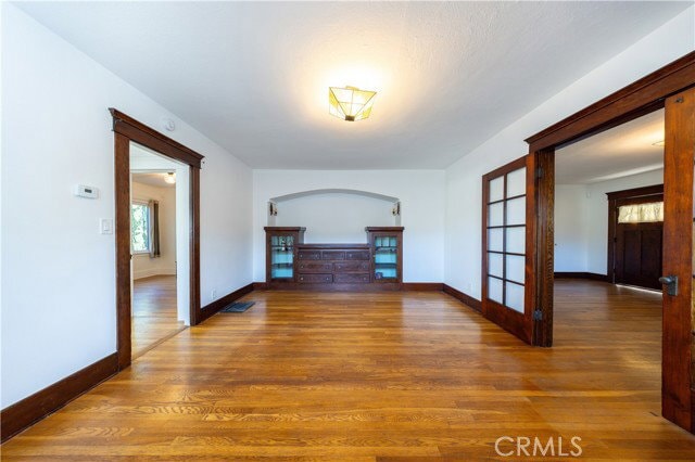 135 N San Marino Ave