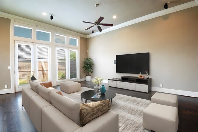 Photo - 9948 Woodwind Ln