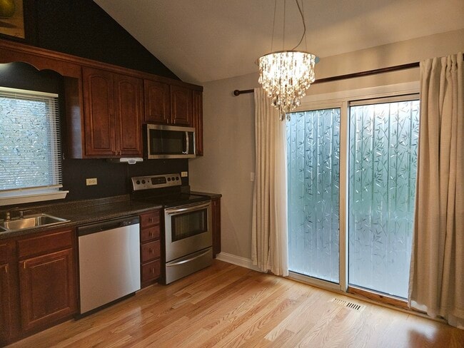 Photo - 1 Linden Ct