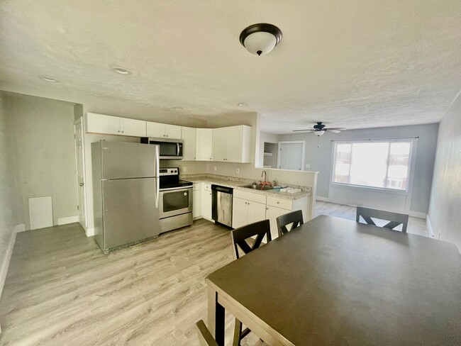 Photo - 3 Bed 1 Bath- South Park PA