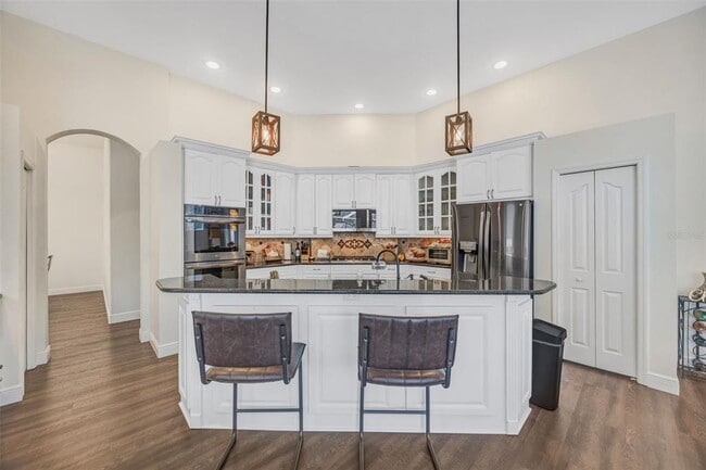 Photo - 6120 Chene Ct