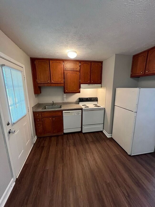 Photo - Cozy 2-Bedroom Ranch Duplex for Rent