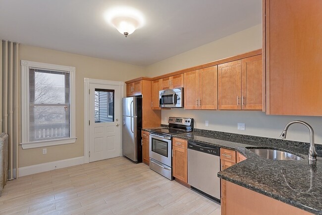 Photo - 90 Gladstone St Condo Unit 1