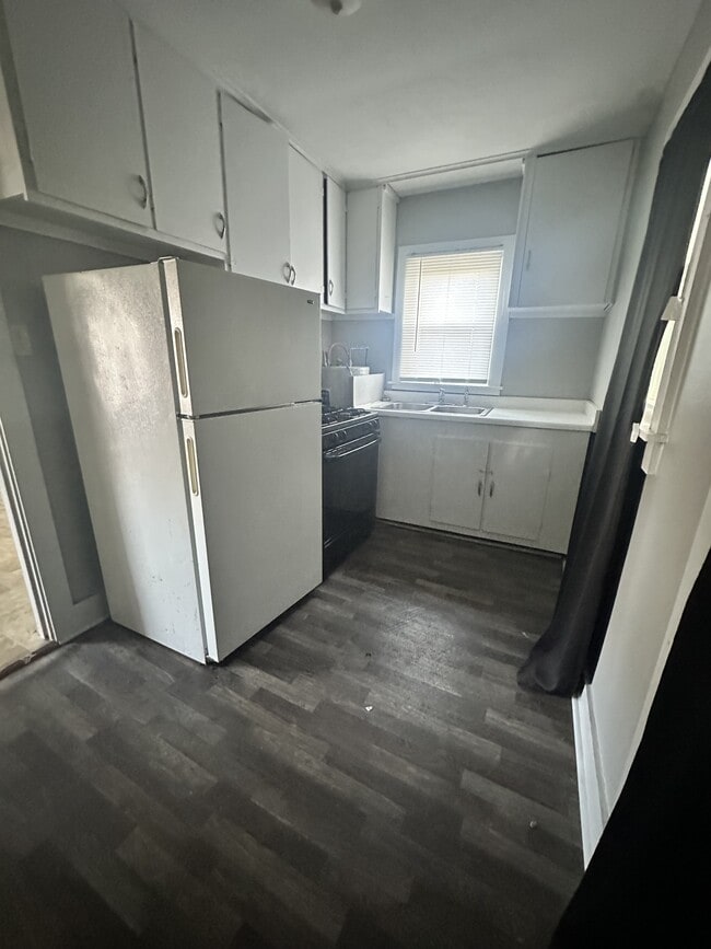 Photo - 303 E 22nd St