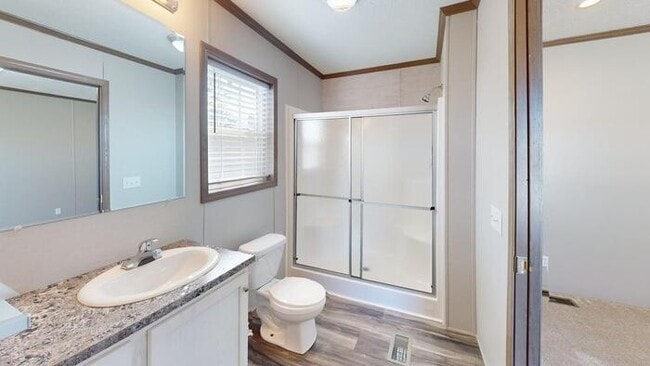 Photo - 360 Continental Ave