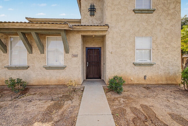 Photo - 5113 W Fulton St