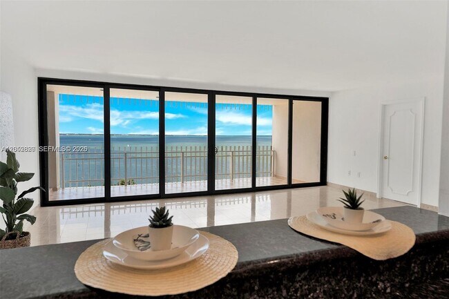 Building Photo - 2 Grove Isle Dr Unit B1103