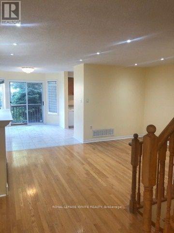 Photo - 7115 Rexwood Rd