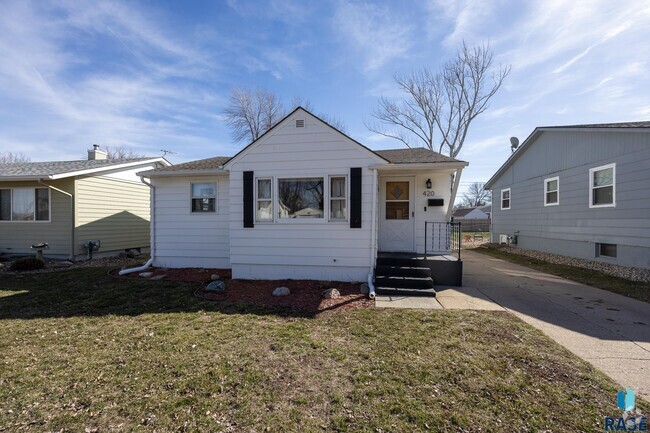 Building Photo - 420 S Lincoln Ave Rental