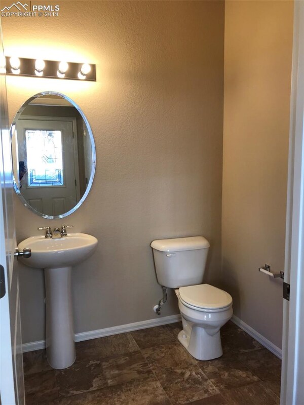 Photo - 7531 Red Creek View