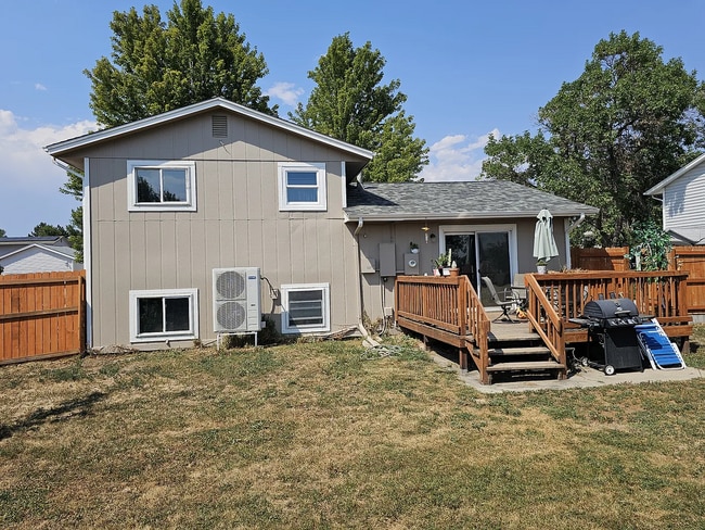 Photo - 2230 Cleo St