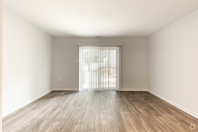 2BR, 2BA