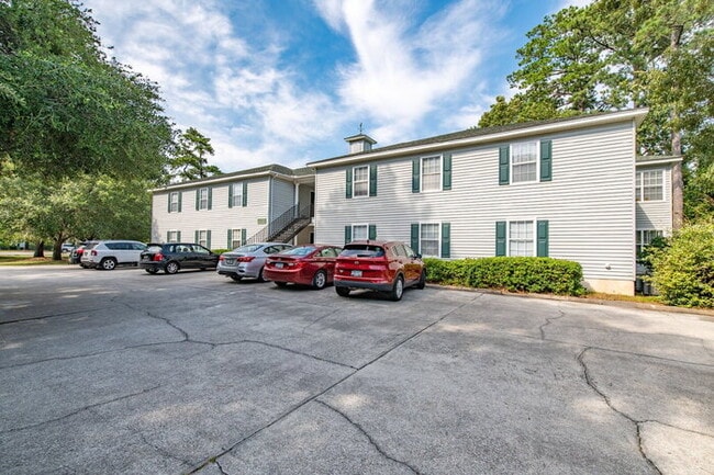 Photo - Coastal Comfort Awaits: *FULLY FURNISHED* ... Unit 106