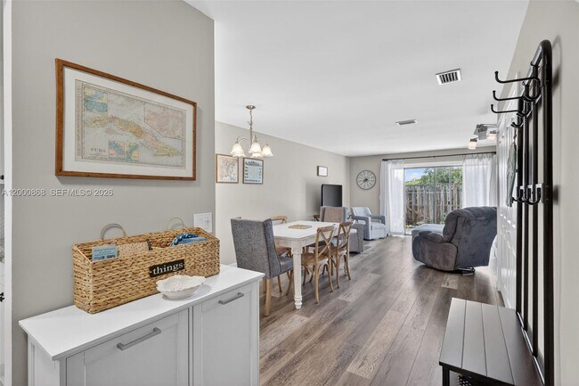 Photo - 9425 S Ocean Dr