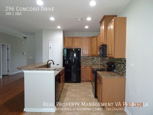 Photo - 296 Concord Dr