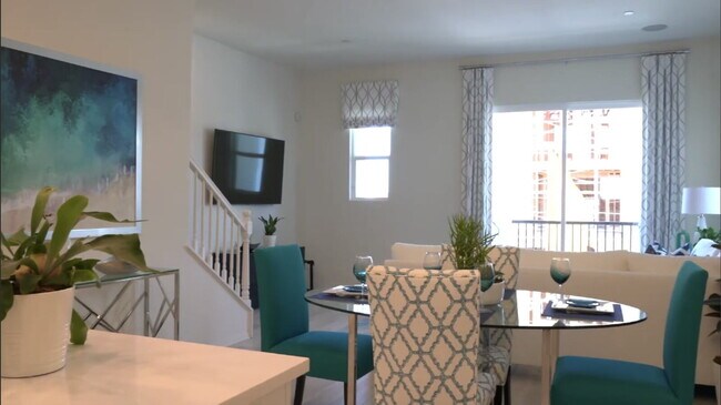 $4,200 - 4 Bed / 3.5 Bath Luxury Townhome in Suwerte Community in Otay Ranch