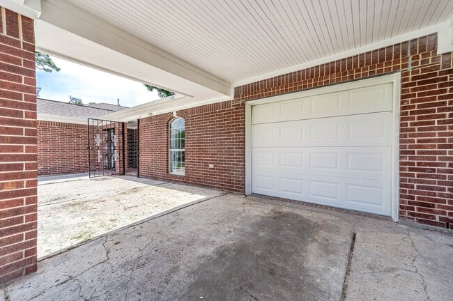 Photo - 8903 Sultan Dr