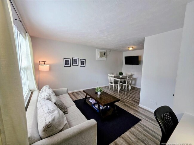 Photo - 812 Pilot Ave