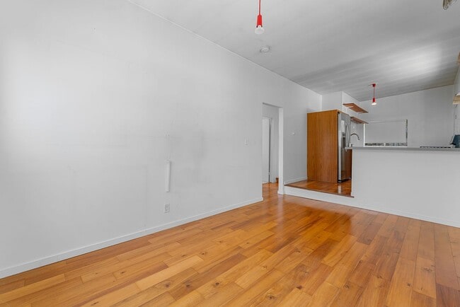 Building Photo - 2262 Duane St Unit 2262.5