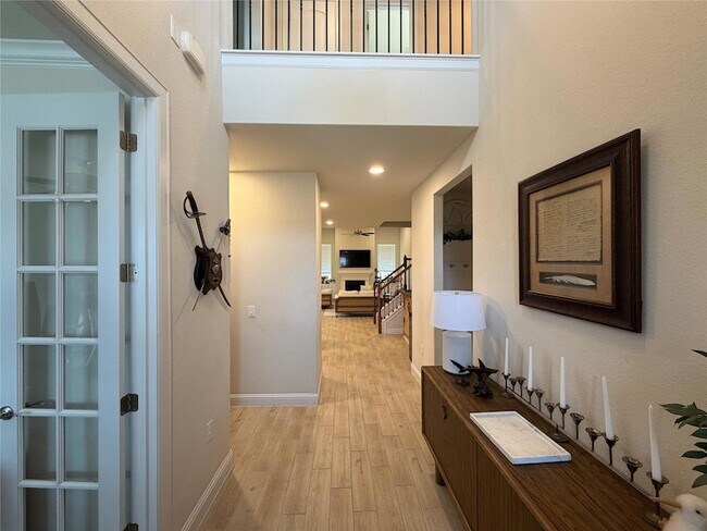 Photo - 8709 Moccasin Path