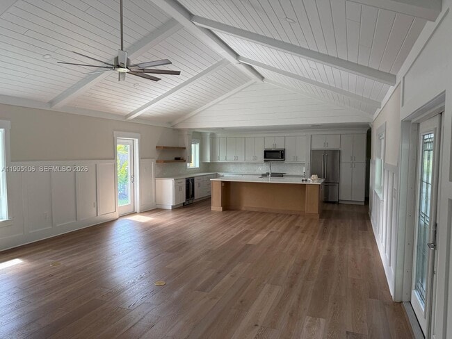 Photo - 55 N Sewalls Point Rd