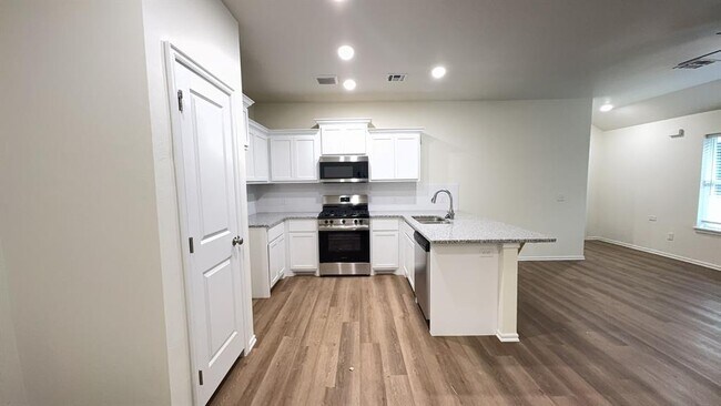 Photo - 1216 NW 113th St