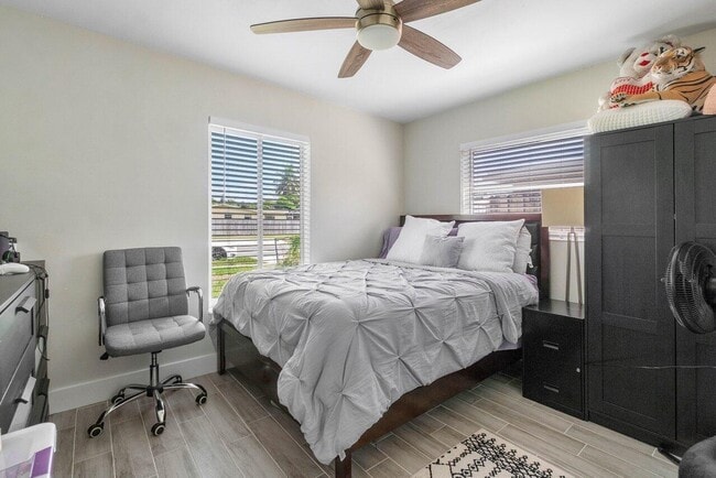 Photo - 6390 Kimberly Blvd Unit 6390