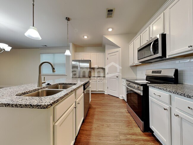 Photo - 16 Cherry St