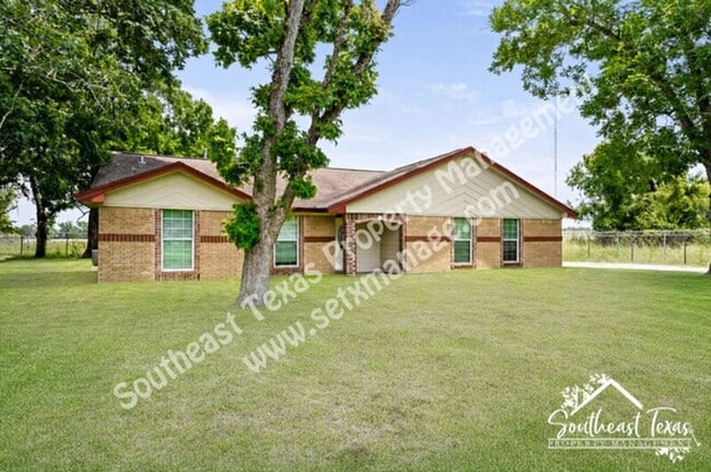 Photo - 250 Duhon St