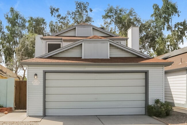 Building Photo - 1915 S 39th St