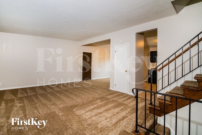 Photo - 3102 Kiowa Ct