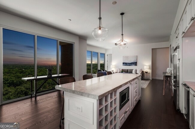 Photo - 1820 Peachtree Rd NE Unidad 1607 Rental