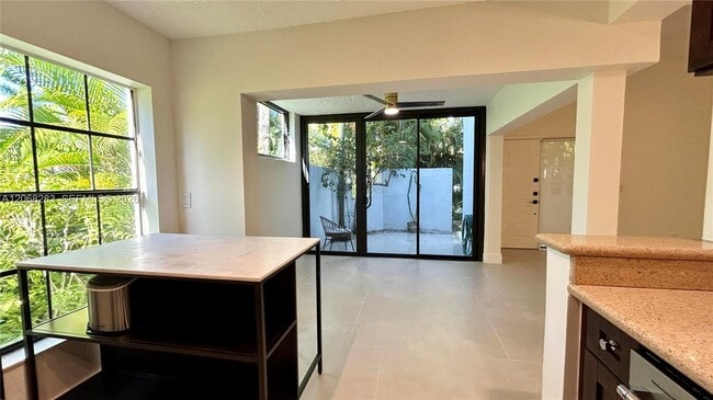 Photo - 20945 Bay Ct
