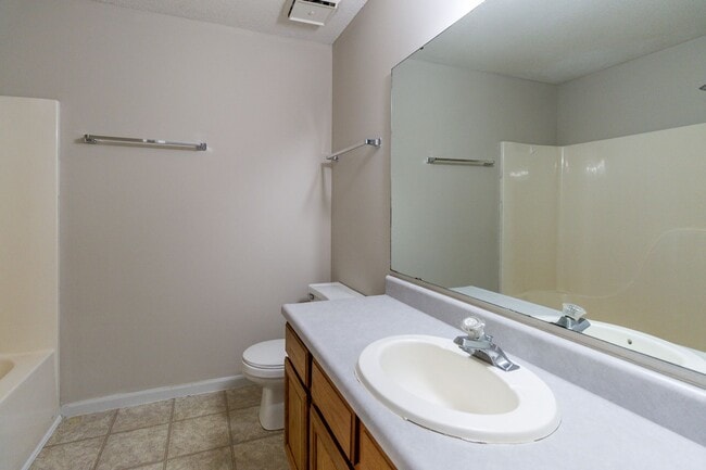 Building Photo - 3501-3503 Marquis Unit 3501 Marquis Ct.