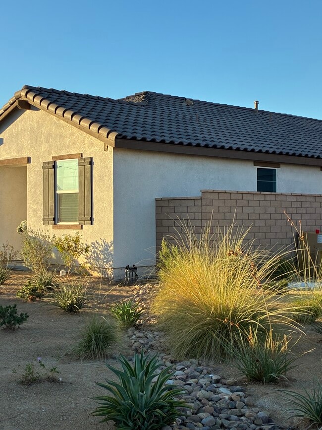 Photo - 84098 Caviano Dr