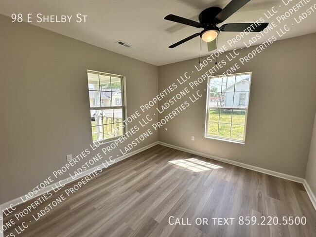 Photo - 98 Shelby St