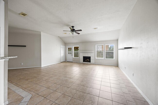 Photo - 19739 Mountain Dale Dr