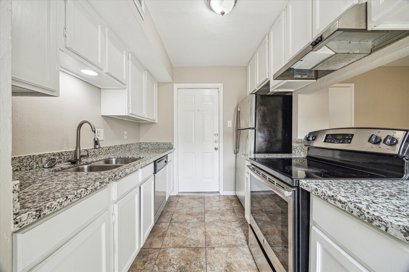 Photo - 10311 Richmond Hill Dr