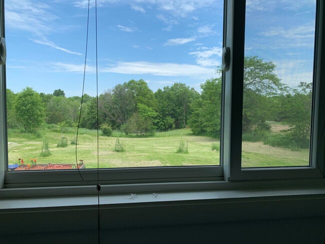 Photo - 2067 Libertyville Rd