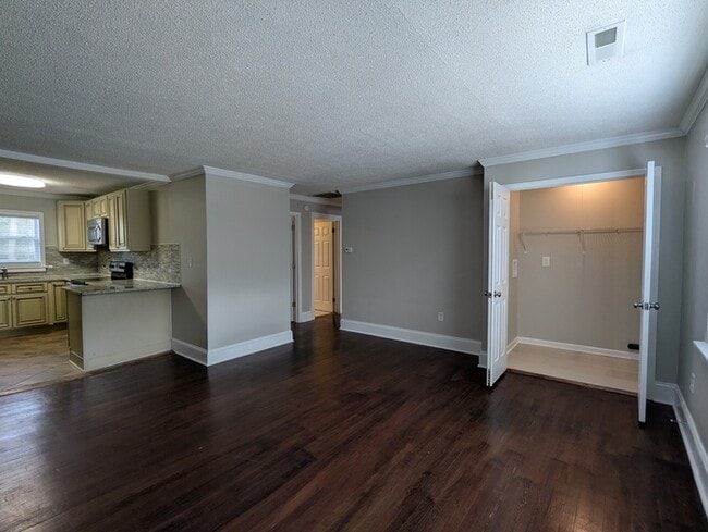 Photo - 508 Mahaley Ave