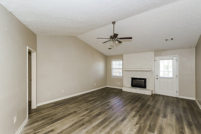 Photo - 9185 Sunset Dr